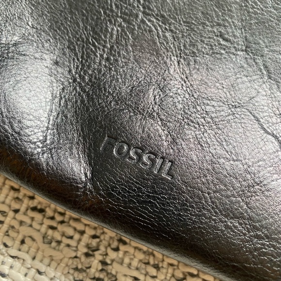 FOSSIL Leather Handbag - Picture 3 of 9